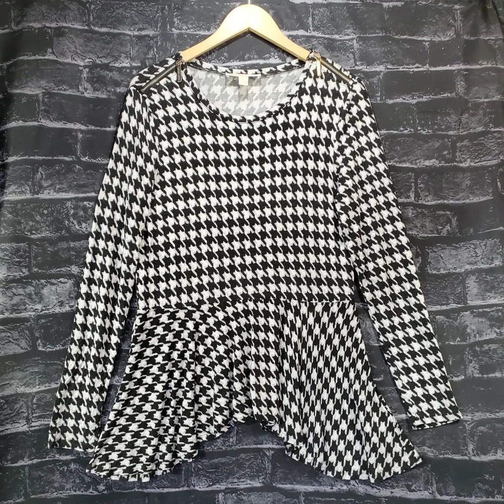 Michael Kors Blouse Womens Medium Black White Houndstooth Bell‎ Sleeves Pullover